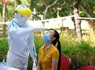 Đà Nẵng trang bị quần áo bảo hộ cho cán bộ coi thi