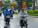 Mưa bắt đầu to dần từ Quảng Bình đến Quảng Ngãi