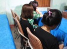 4 thiếu nữ bị dụ dỗ đi làm tiếp viên quán karaoke