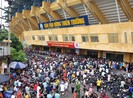 'Cháy' chỗ ngồi xem quân bầu Đức đại náo sân Thiên Trường