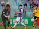 Quang Hải và Theerathon chạy đua trong tốp hay nhất châu Á