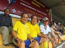 Võ Thành Sơn và NSND Việt Anh lo tết cho cựu tuyển thủ nghèo