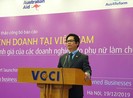 Chủ tịch VCCI: 'Tôi cũng chuyển lương cho vợ quản lý'