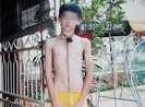 Cha hành hạ con trai dã man như thời trung cổ