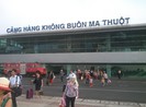 Sân bay Buôn Ma Thuột tê liệt vì hỏng đường băng
