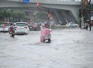 Kiểm tra hiệu quả máy bơm 'khủng' đường Nguyễn Hữu Cảnh