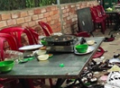 Tạt nồi lẩu đang sôi vào bạn nhậu vì bị đuổi khéo