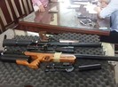 Thanh niên vác súng đi bắn chim bị phạt 15 triệu đồng