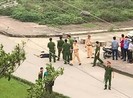 Bắt giam bị can dùng kéo đâm chết cô gái ở giữa đường