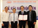 FE CREDIT trở thành hội viên Hiệp hội Ngân hàng Việt Nam