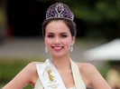 Không tước vương miện của hoa hậu Diễm Hương?