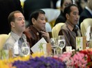 Duterte phàn nàn về Mỹ với Nga và Trung Quốc