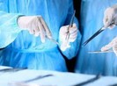 Cô gái bị biến dạng vùng kín, nhiễm trùng sau khi thẩm mỹ