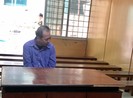 Người sống lang thang đánh chết bạn sau khi bị giật tiền
