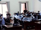 Diễn tiến phiên xử vụ lừa ngân hàng để sản xuất xăng giả