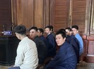 Quản lý, nhân viên lãnh án vì 'chiều khách từ A tới Z'