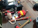 Tạm giữ 7 người dùng súng điện tự chế trộm chó