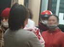 Nữ bị cáo mang con mới sinh đến tòa
