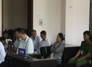 Ban lãnh đạo công ty Lương thực Hậu Giang cùng hầu tòa