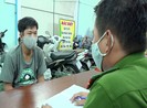 Nghi can ngáo đá đập phá khắp nơi, định đốt nhà mình