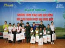 100 suất học bổng tiếp sức học sinh vùng biên giới Tây Ninh