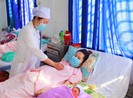Chạy đua từng phút cứu mẹ con sản phụ bị sa dây rốn