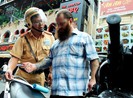 Du khách Mỹ bị CSGT ‘vịn’ ở phố Tây: Bỏ xe, không ký biên bản