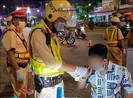 CSGT TP.HCM nói về việc đo nồng độ cồn qua bong bóng