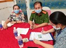 Phạt hàng chục người không đeo khẩu trang ở quận 1, Bình Tân