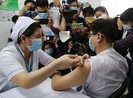 Những hình ảnh tiêm vaccine COVID-19 đầu tiên tại TP.HCM