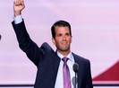 Con trai ông Trump ví người tị nạn như viên kẹo độc