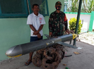 Ngư dân Indonesia tìm thấy thiết bị bí ẩn giống UUV Trung Quốc