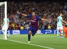 Suarez lập cú đúp, Barcelona ngược dòng hạ Inter tại Nou Camp