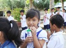 Vinamilk khởi động chương trình “Sữa học đường tỉnh Trà Vinh”