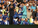 HLV Mourinho nói gì về chiếc thẻ đỏ đầu tiên của mùa giải: No comment