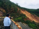 Sạt lở khoảng 5.000 m3 đất ở thủy điện Hương Điền