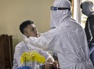 Huế: Thanh niên xét nghiệm PCR trước ngày nhập ngũ