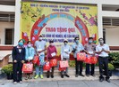 Phường Bình Chiểu chăm lo Tết cho người nghèo