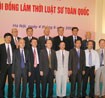 Vì sao luật sư Trừng rút khỏi hội đồng (*)?
