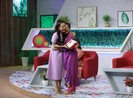 Lâm Vỹ Dạ gặp lại cô giáo sau 12 năm trong gameshow