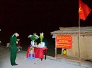Chiến sĩ biên phòng lập bàn thờ vọng bái biệt cha vì COVID-19