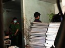 Kiểm tra hiện trường vụ thảm sát 5 người ở Bình Tân