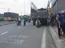 Tông thẳng vào đuôi xe tải, thanh niên tử nạn