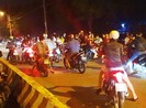 Công an TP.HCM giải tán 4 tốp chạy xe máy gây rối