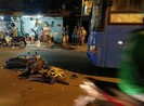 Xe máy ‘đấu đầu’ xe buýt, người đàn ông trọng thương