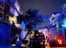 Bình Tân: Chập ổ điện gây cháy nhà, 4 người bị mắc kẹt