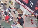 Nhân viên cửa hàng FPT bị khách hàng đánh nhập viện