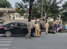 Bình Thạnh: Xe máy bị tông văng vào hông ô tô