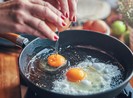 Ăn trứng gần chín và thật chín, cái nào nhiều dinh dưỡng hơn?