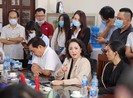 Vợ chồng ông Dũng ‘lò vôi’ tố ‘thần y’ trục lợi hơn 150 tỉ